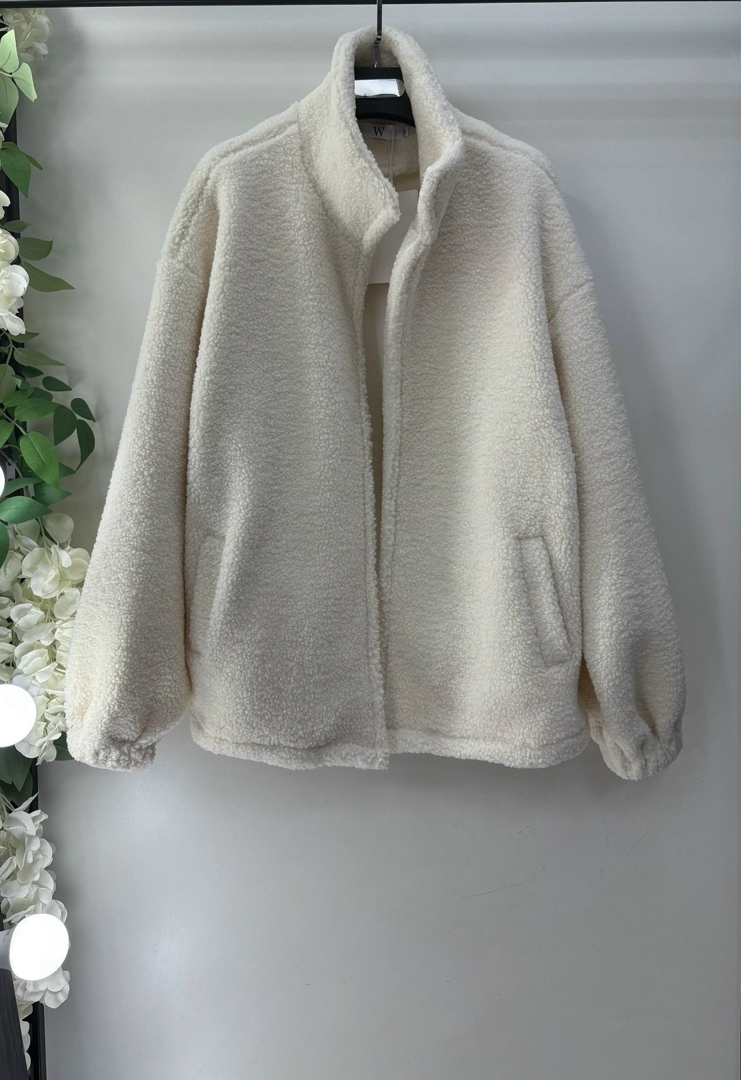 модная куртка,куртка барашек,кофта женская,куртка женская,толстовка женская