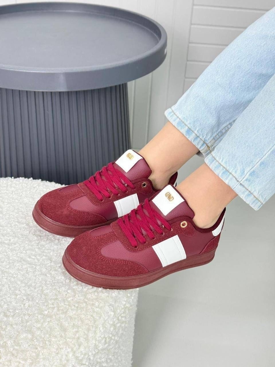 ,бордовые кроссовки,бордовые кроссовки женские,бордовые кеды,кеды ванс бордовые