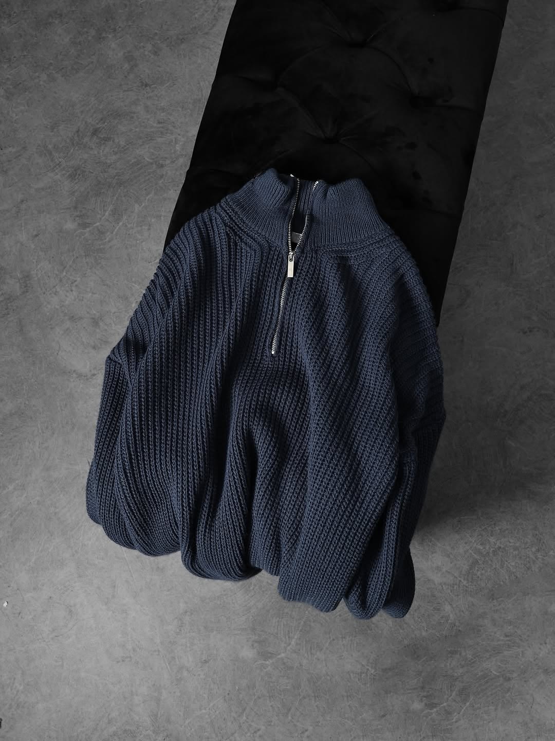 свитер с замком,свитер с высоким воротом,модный джемпер,свитер на молнии,трикотажный свитер