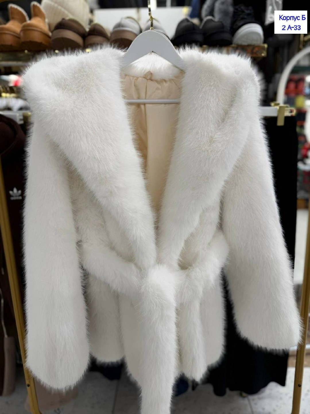 шуба белая,шубка,пальто из искусственного меха,шубка белая,меховое пальто