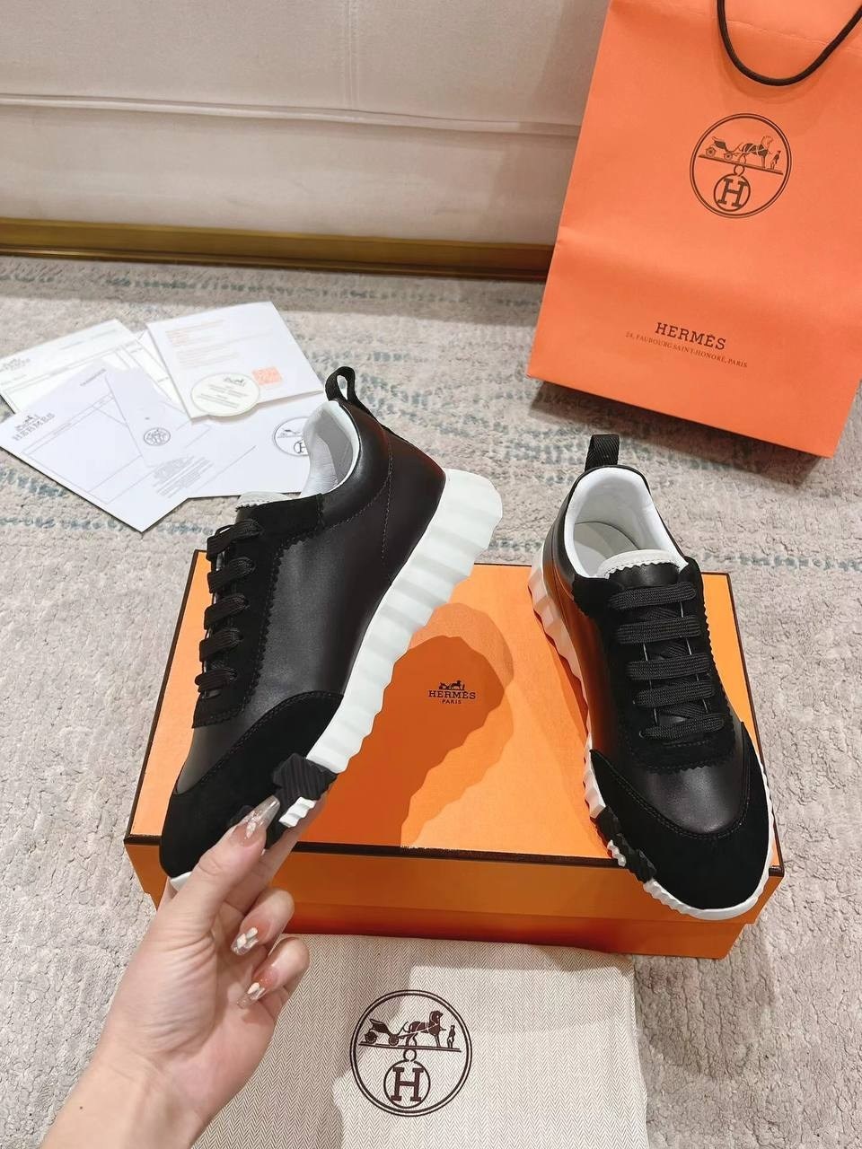 кроссовки hermes,кроссовки hermes мужские,кроссовки hermes женские, hermes,кроссовки брендовые