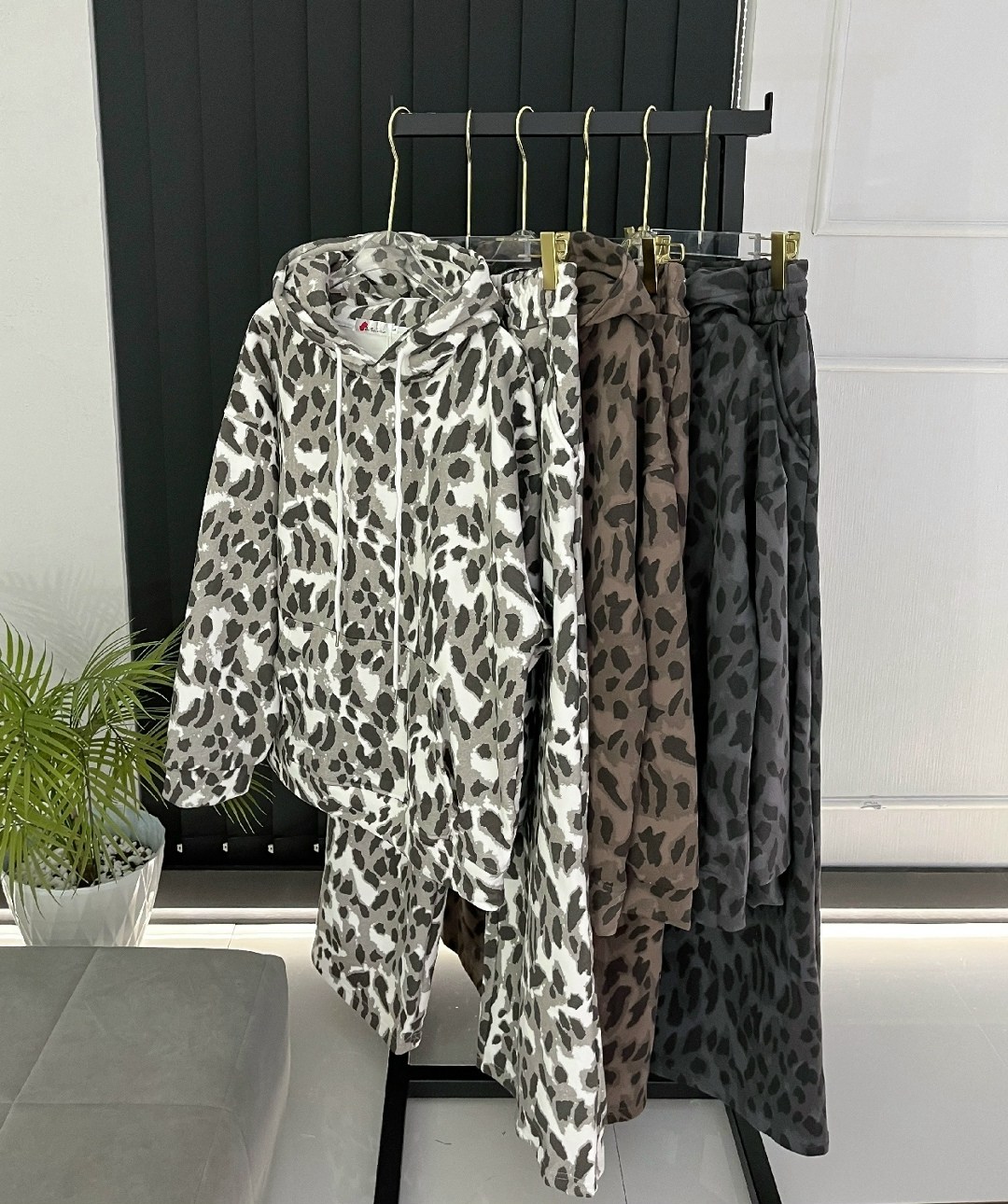 костюм женский флисовый,пижама с кофтой,леопардовый костюм,,костюмы двойки