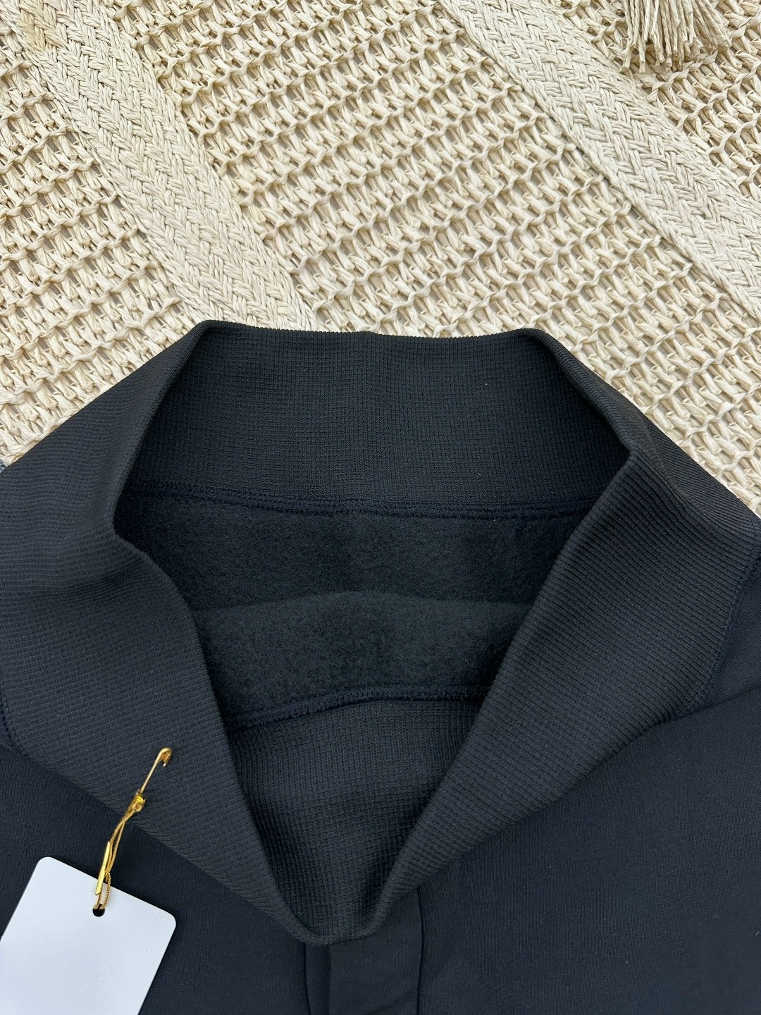 повседневные брюки,брюки спортивные,одежда брюки,брюки узкие,трикотажные легинсы