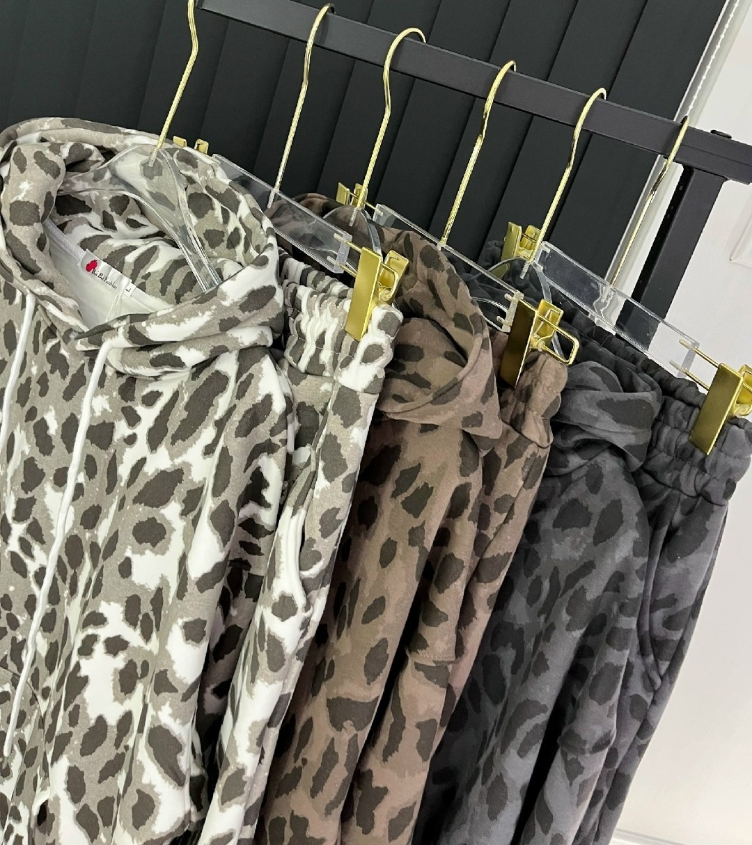 костюм женский флисовый,пижама с кофтой,леопардовый костюм,,костюмы двойки