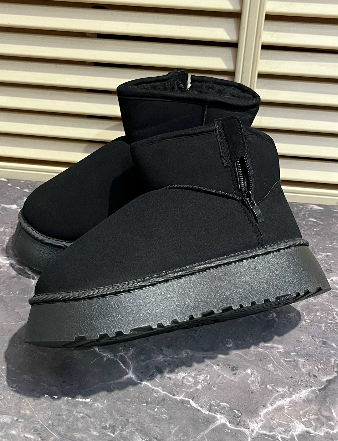 ,угги женские,угги женские зимние,модные угги,зимняя  женская