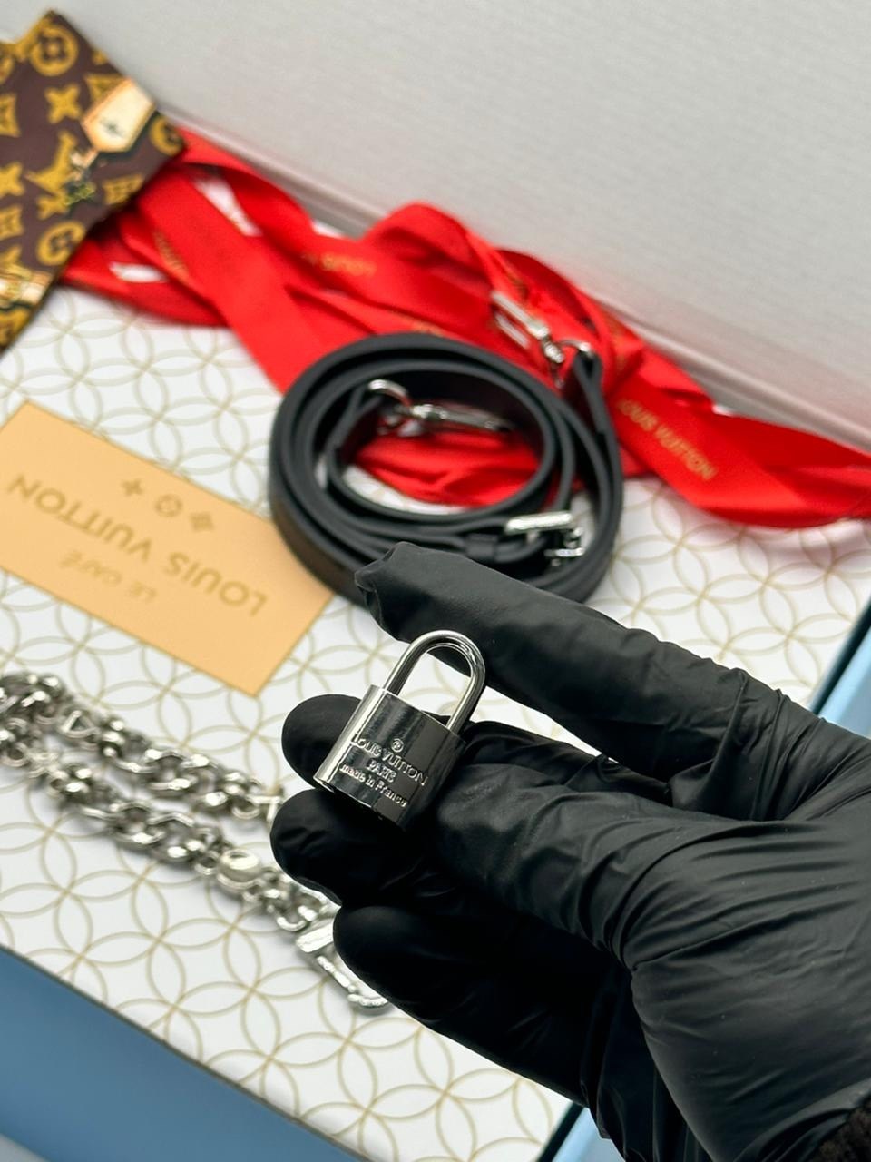 louis vuitton женская сумка,сумка луи виттон,сумка спиди 30 луи виттон,cумка louis vuitton,louis vuitton speedy 30 monogram