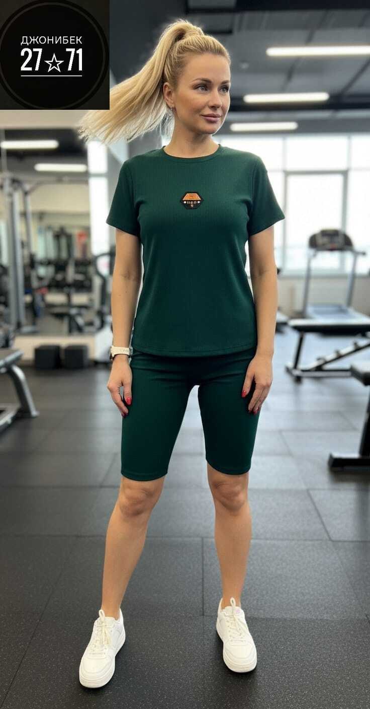 костюм трикотажный,костюм трикотажный женский,спортивные костюмы,женская футболка,женская футболка базовая
