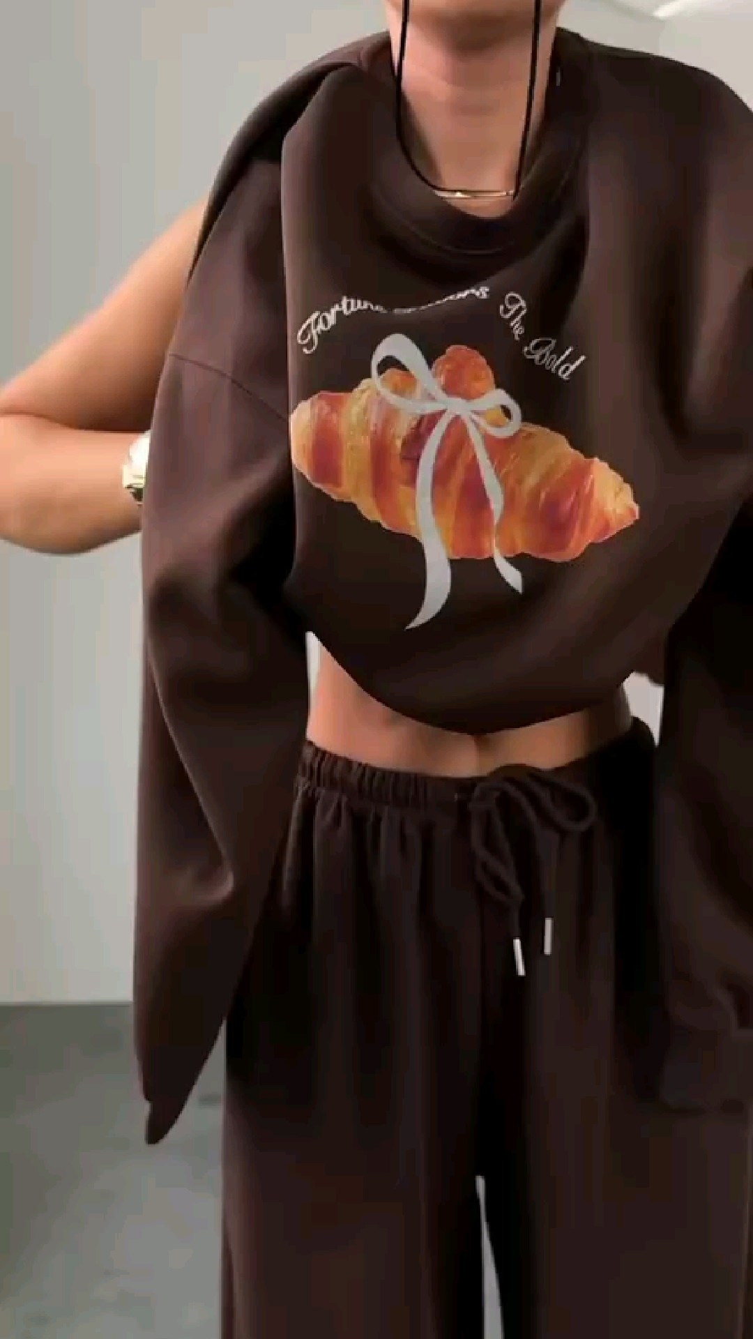 костюмы спортивные женские,костюм худи,спортивные костюмы,костюм на флисе