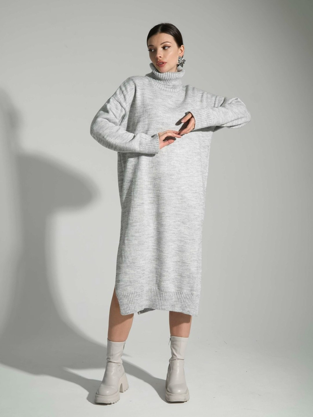 вязаное платье с высоким воротом,трикотажное платье,платье женское теплое вязаное,вязаное платье,теплое вязаное платье