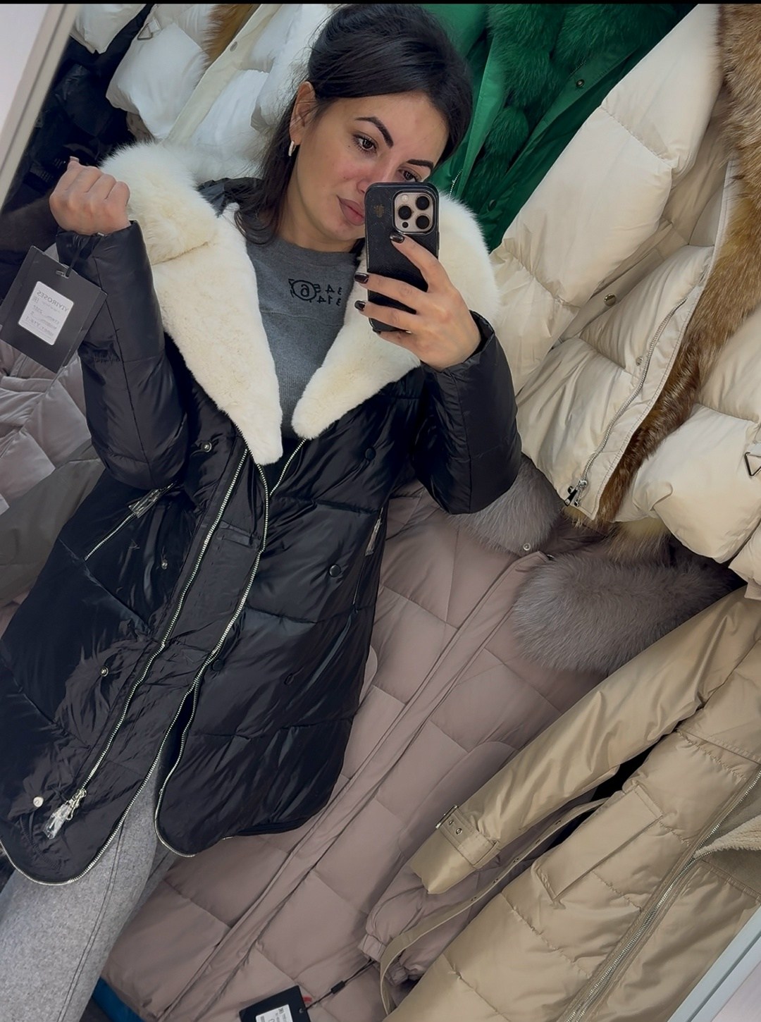 пуховики с мехом,пуховики с натуральным мехом,пуховик бежевый,зимние куртки,пуховик