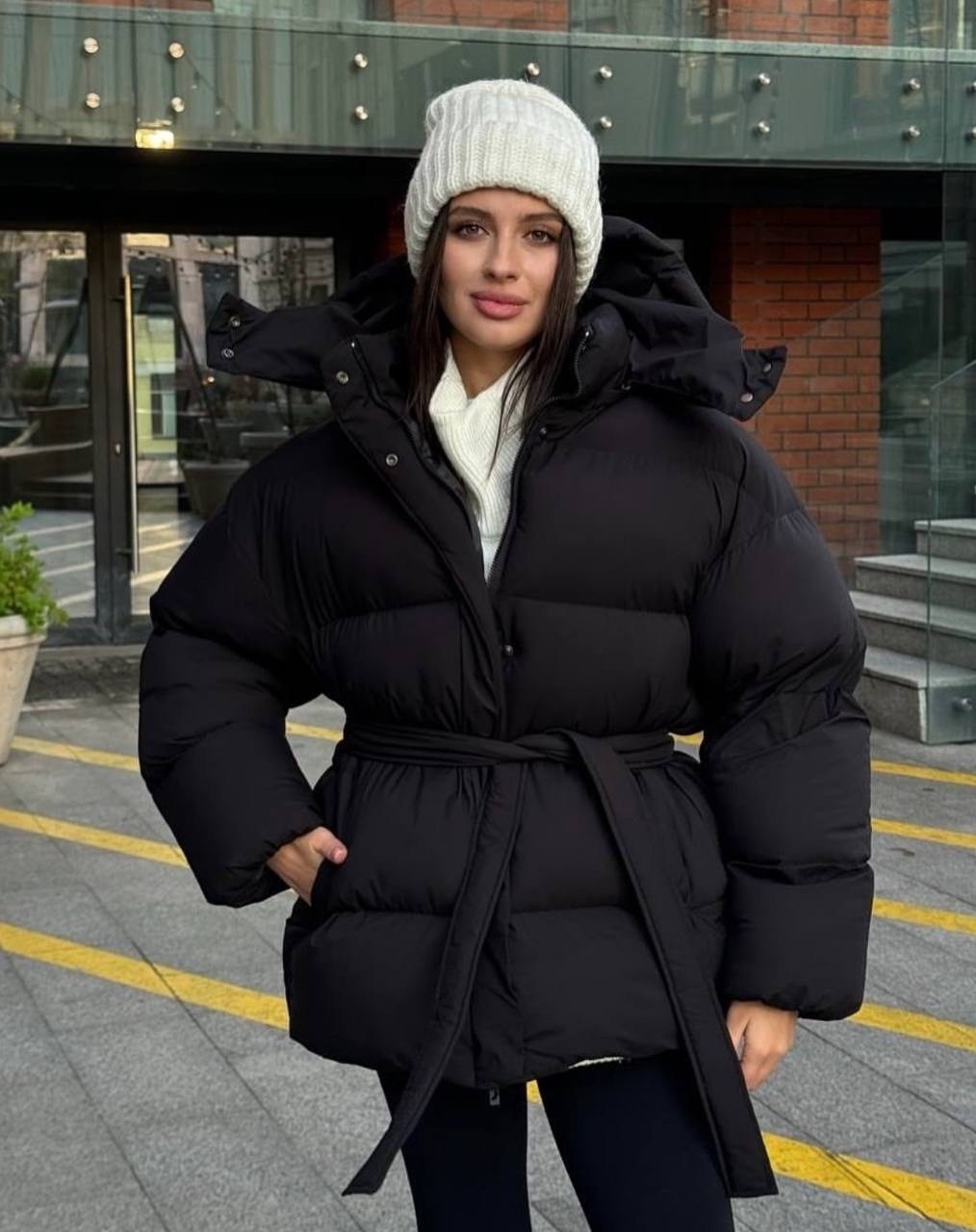 стильные пуховики,зимние образы с пуховиками,пуховик оверсайз,зимняя куртка оверсайз,объемный пуховик