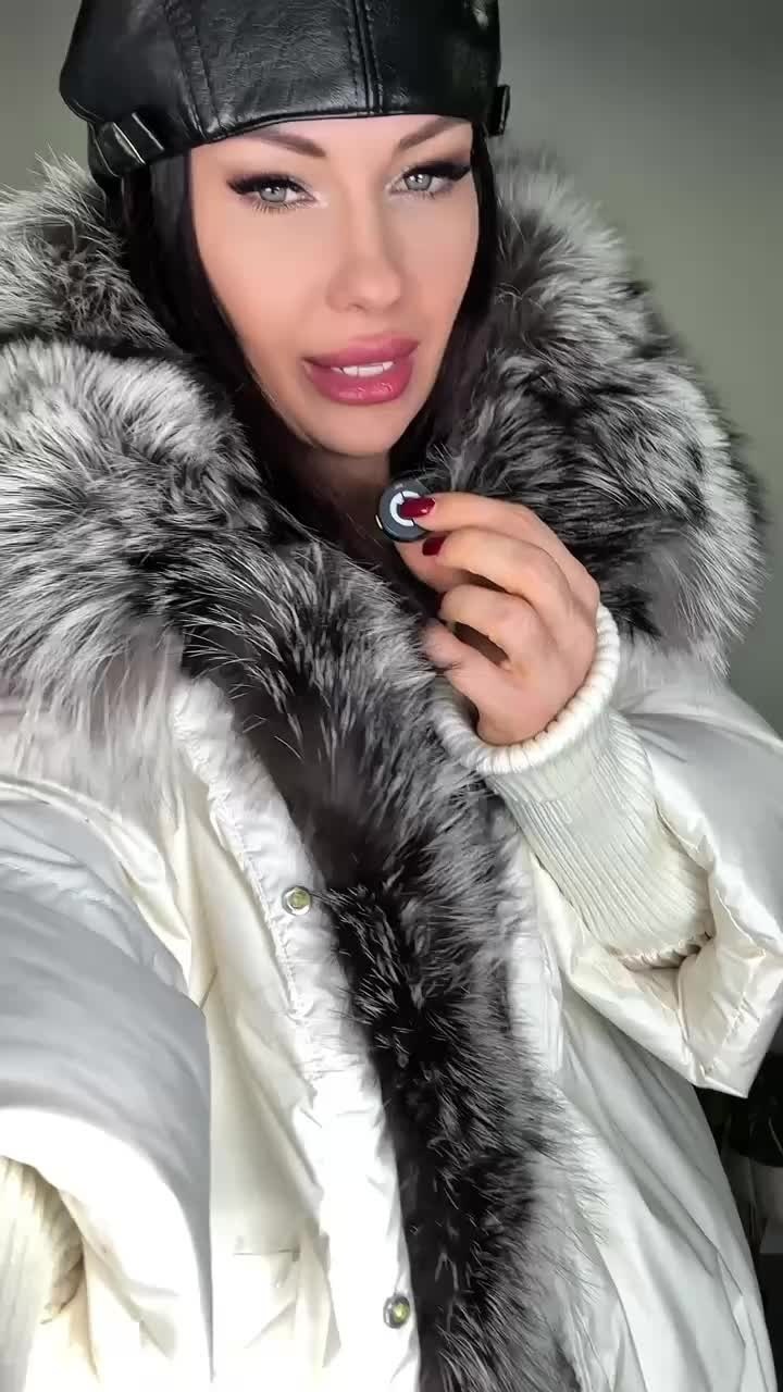 меховая куртка,женская куртка,куртка зимняя,зимняя куртка с мехом,пуховики с натуральным мехом