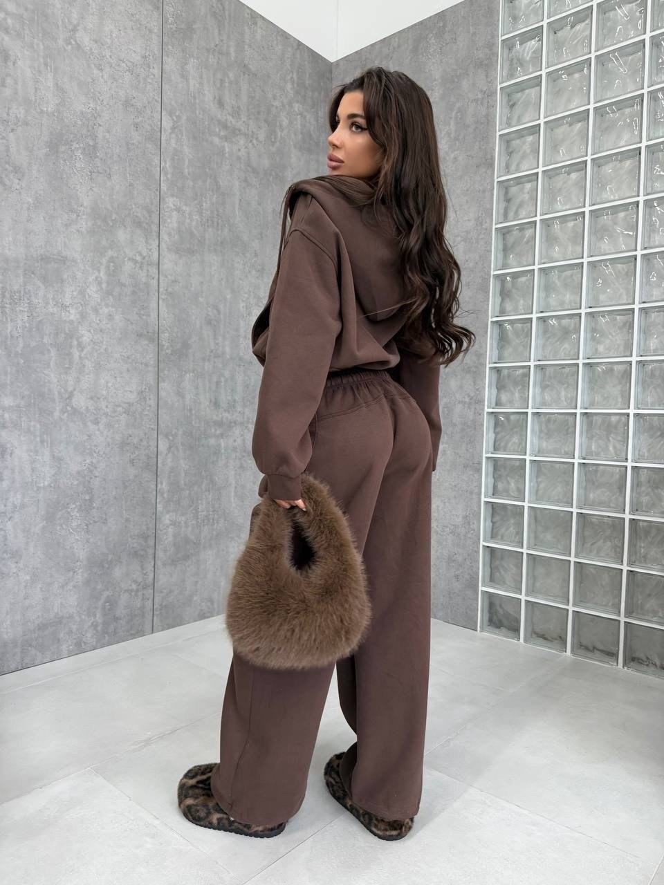 cпортивный костюм женский на флисе,женские костюмы спортивные,костюмы спортивные,трикотажные костюмы,костюм спорт шик