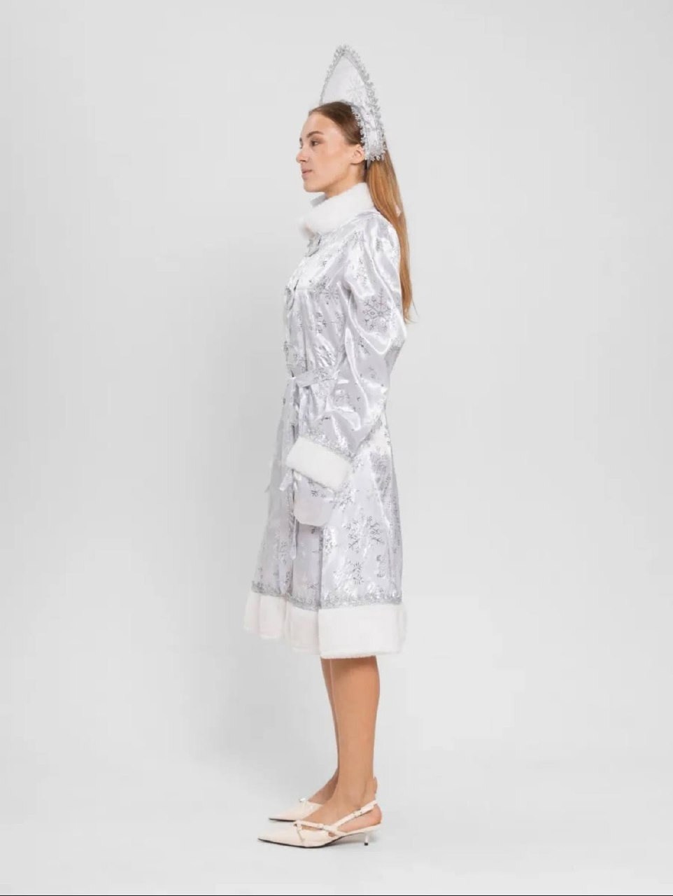 костюм снегурочки белый,карнавальные костюм снегурочка,карнавальный костюм снегурочка сатин,костюм снегурочки взрослый,красивый костюм снегурочки