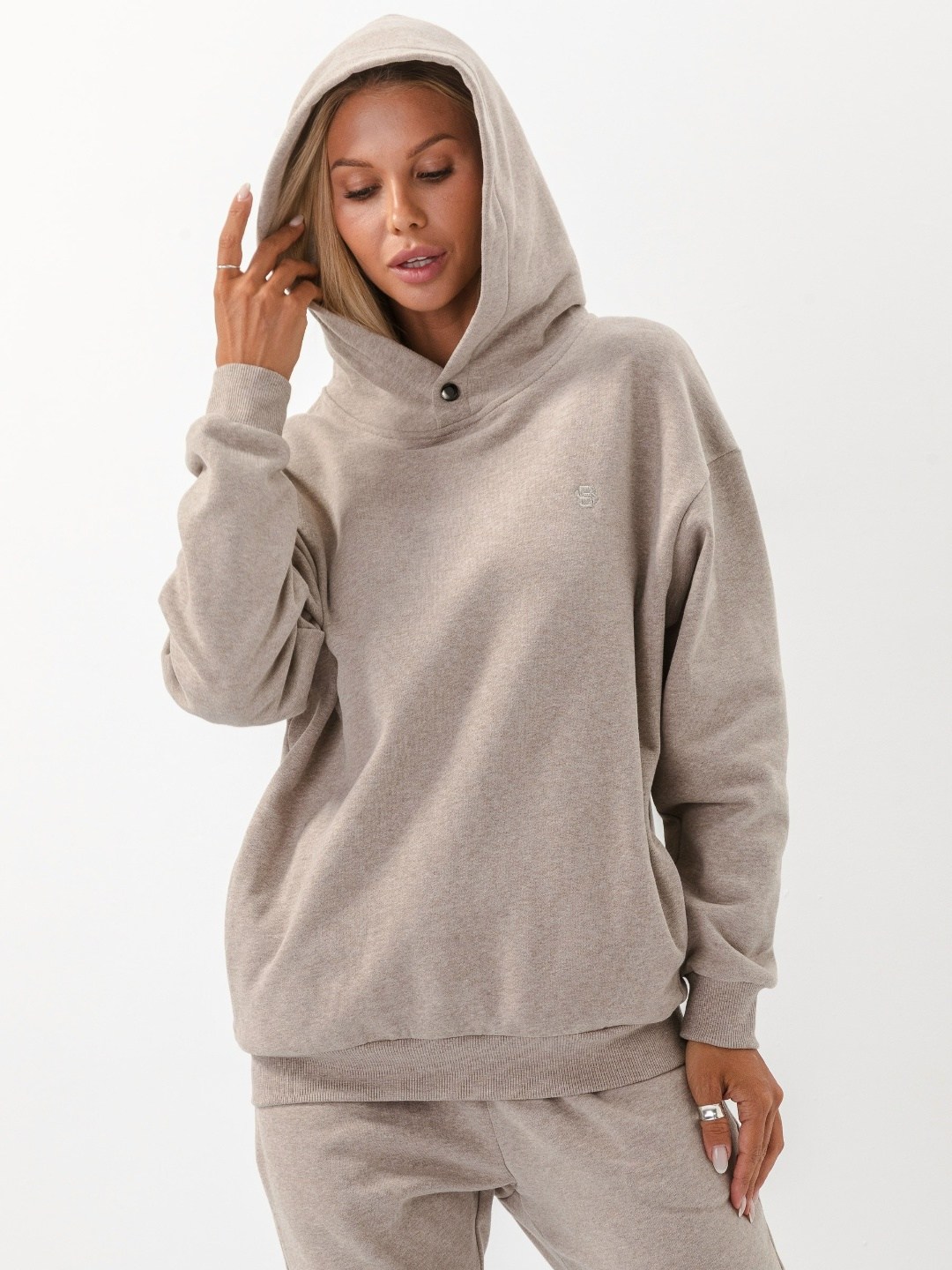 костюмы спортивные,костюм с худи,бежевый спортивный костюм,женский костюм из футера,костюм спортивный для женщин