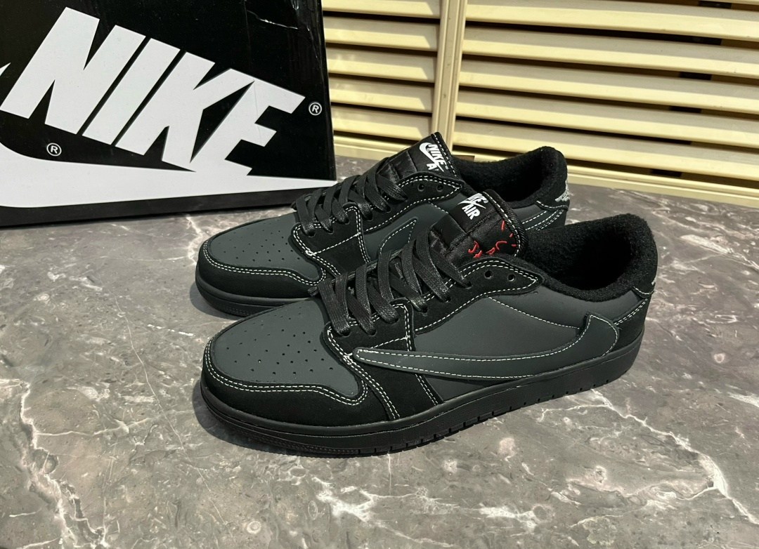 кроссовки travis scott x air jordan 1 low black,кроссовки travis scott x air jordan 1 low,кроссовки nike air jordan 1 low x travis scott,кроссовки мужские nike air,кроссовки nike air jordan 1 low