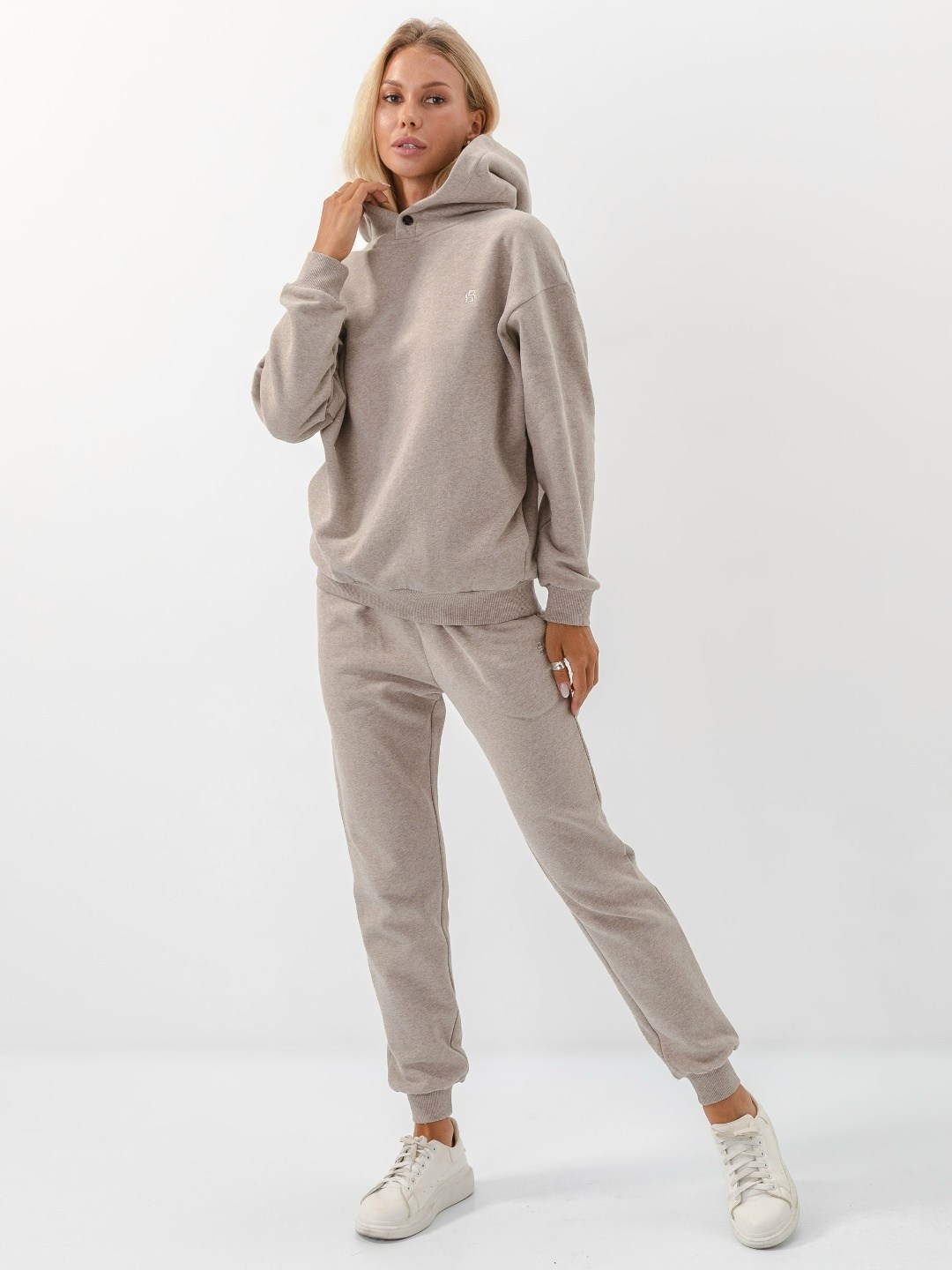 костюмы спортивные,костюм с худи,бежевый спортивный костюм,женский костюм из футера,костюм спортивный для женщин