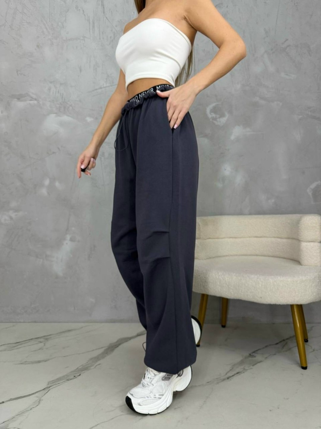 серые спортивные штаны,спортивные штаны женские широкие,спортивные штаны,спортивные брюки,штаны джоггеры