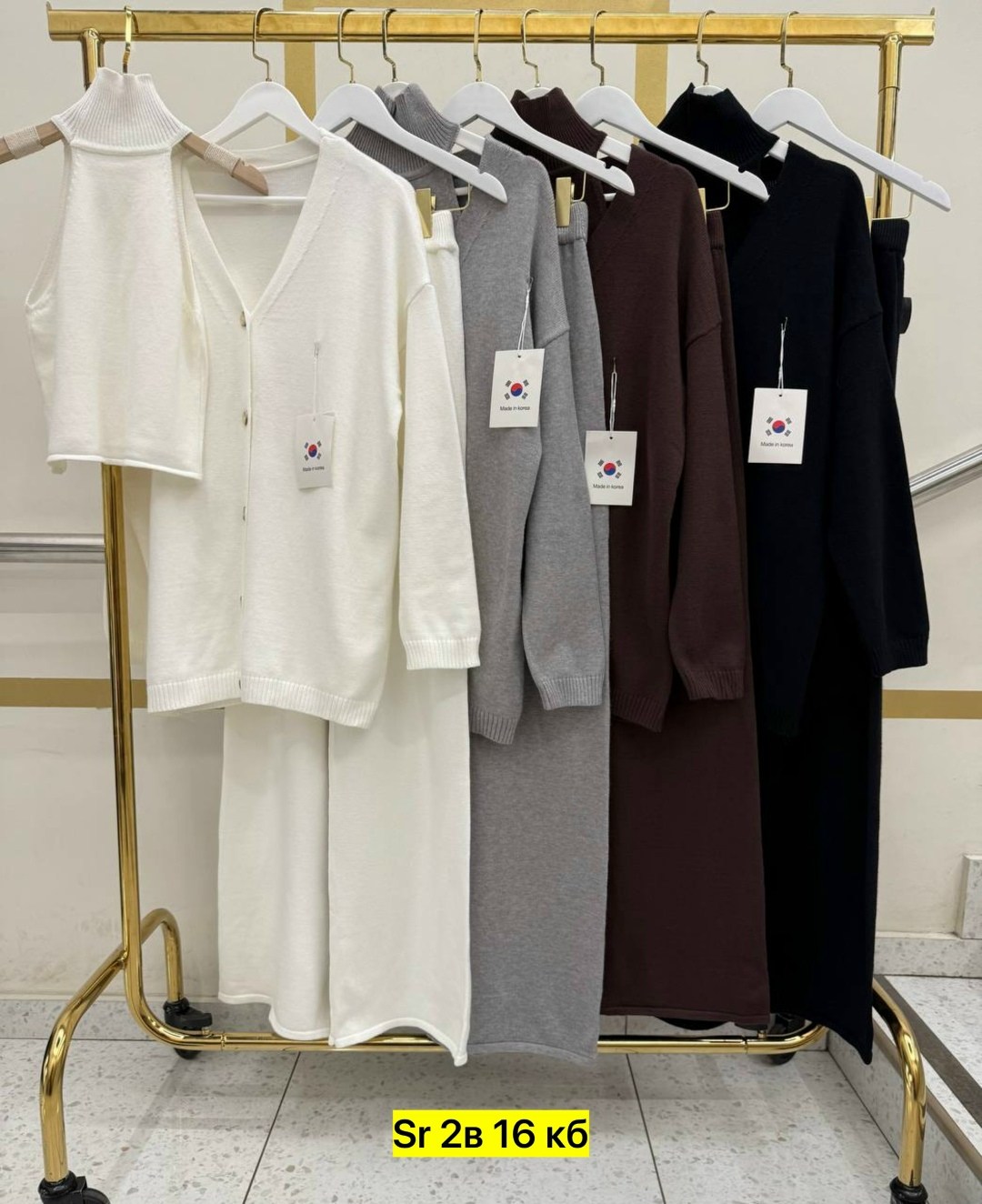 костюмы брючные,стильные костюмы,трикотажные костюмы,вязаные костюмы,женский трикотажный костюм