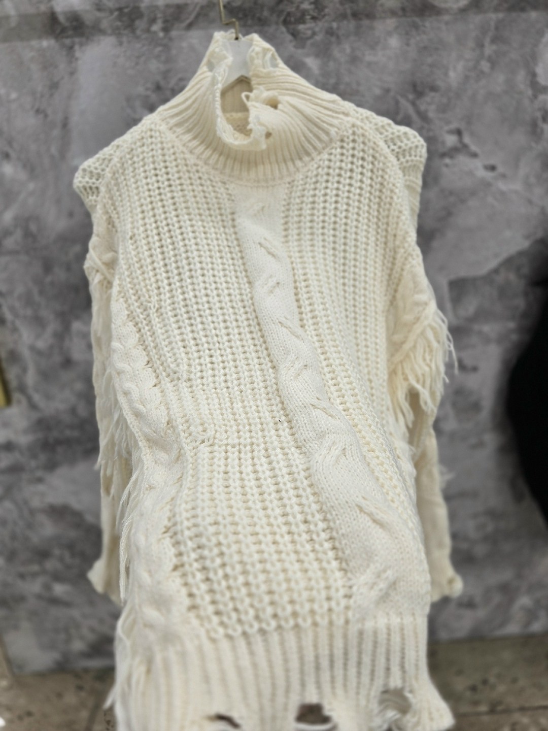 вязаные свитера,стильный свитер,модный женский свитер,вязаные джемпера,свитеры модные