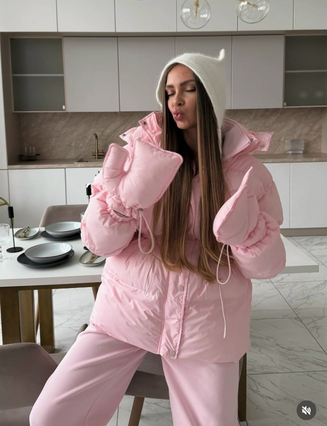 розовая куртка,куртка женская,демисезонная куртка,модная куртка,розовый пуховик