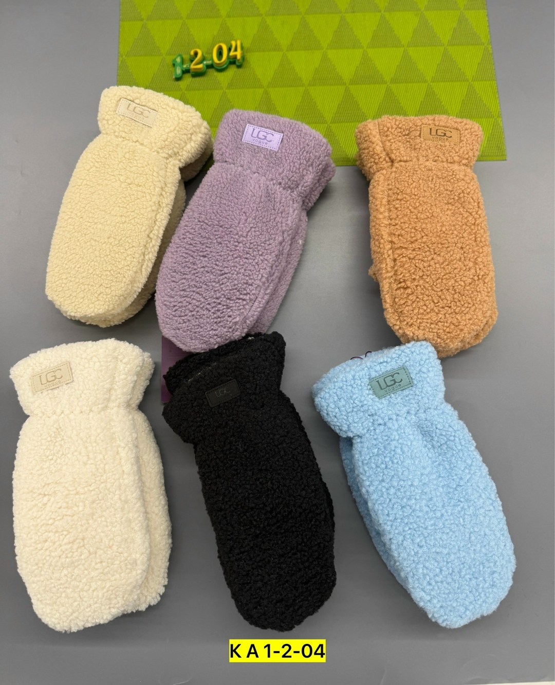 варежки детские,тапки детские,варежки для детей,мягкие тапочки,зимние тапочки