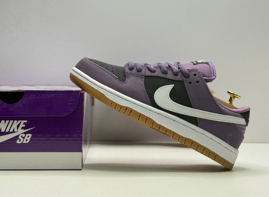 кроссовки nike dunk sb low purple pigeon,nike sb dunk low purple pigeon,nike sb dunk low purple,dunk low nike,nike sb dunk purple pigeon