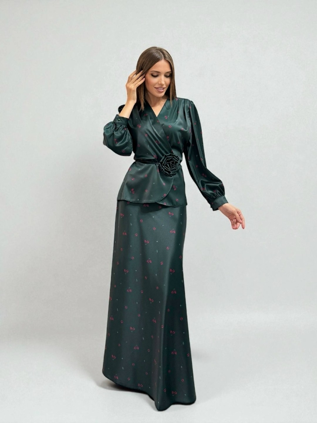 костюмы брючные,шелковый костюм,женские костюмы с юбкой,женские костюмы