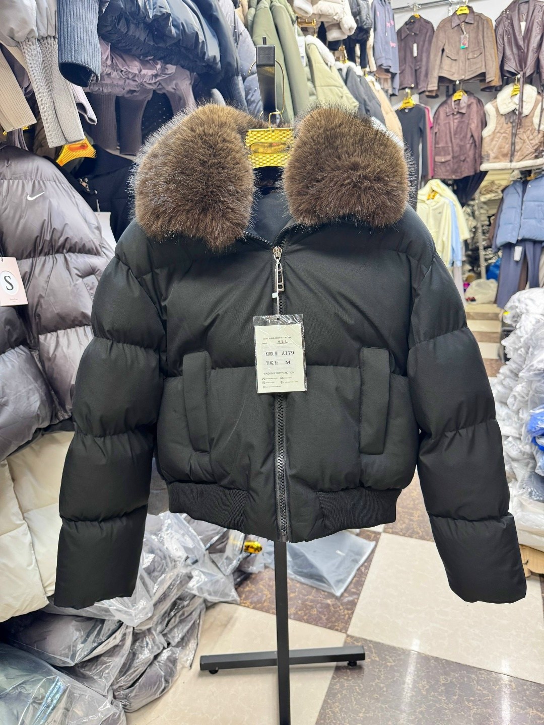 куртка пуховик,короткий пуховик,зимняя куртка пуховик,пуховик,женский пуховик