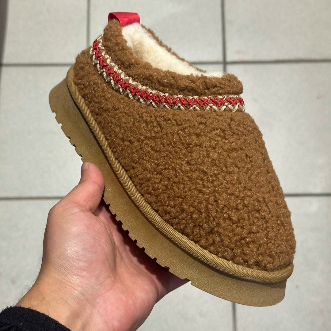 ,женская ,теплая ,женские угги,тапочки теплые