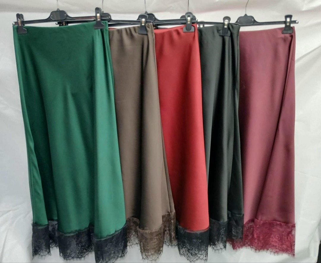 атласная юбка с кружевом,атласная юбка,юбка,женский юбки,фасоны юбки