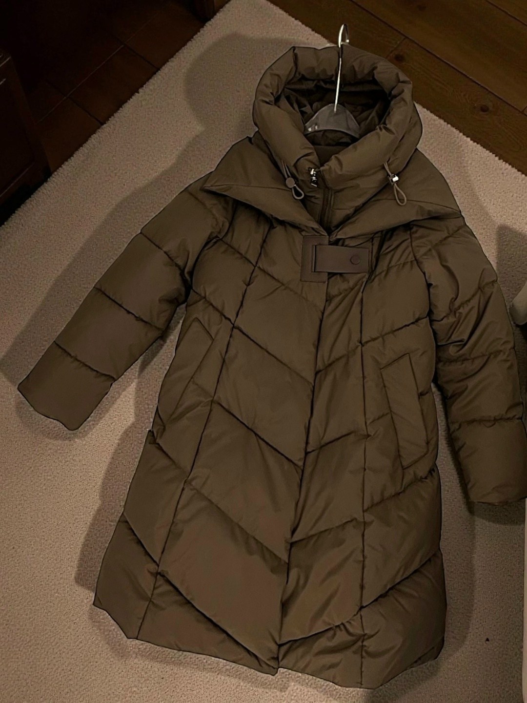 женские пуховики,пуховик удлиненный,пуховик,пальто зимнее,зимние куртки