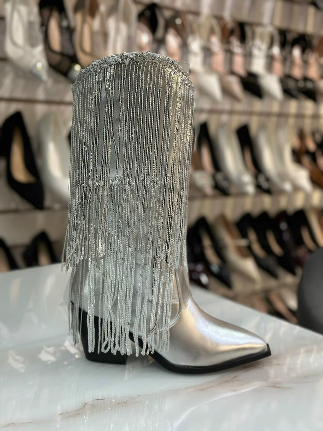 сапоги с бахромой,,высокие сапоги,модные сапоги,высокие женские сапоги