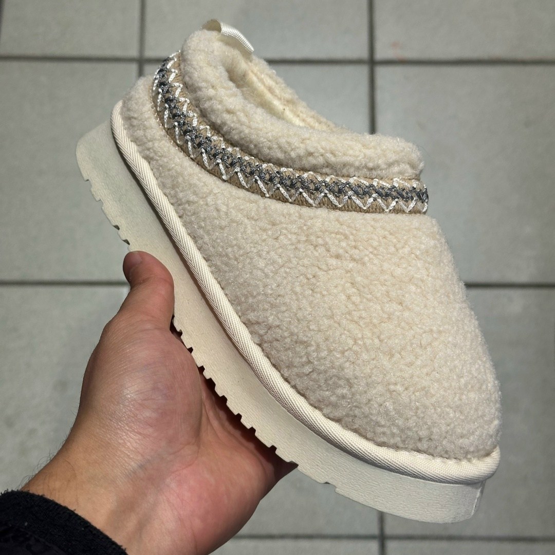 ,женская ,теплая ,женские угги,тапочки теплые