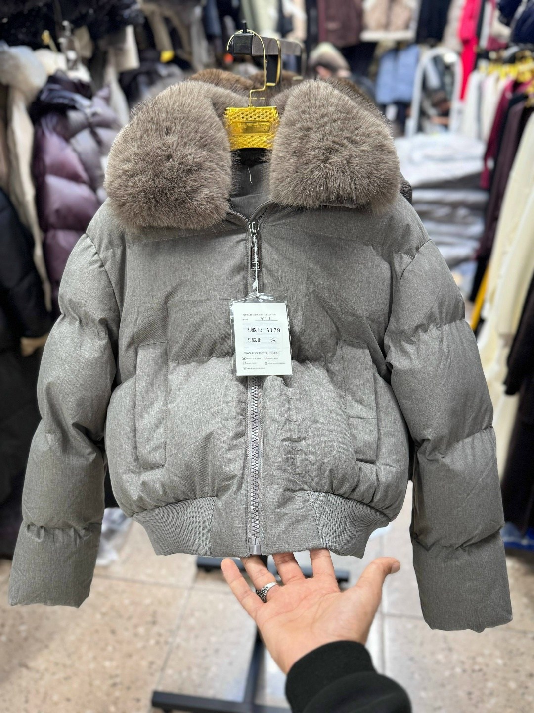 куртка пуховик,короткий пуховик,зимняя куртка пуховик,пуховик,женский пуховик