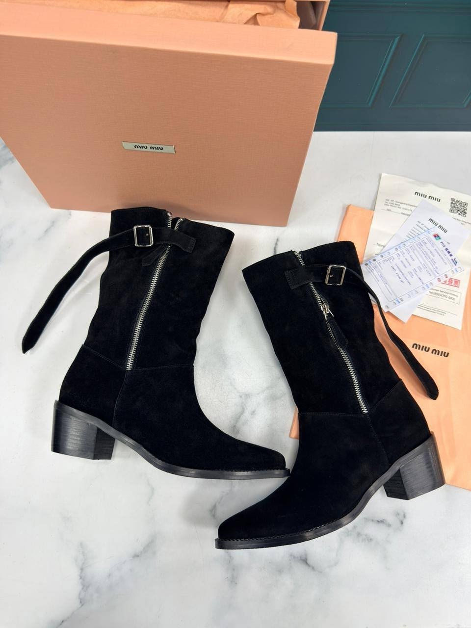 ,модные сапоги,женская ,женские сапоги,обуви