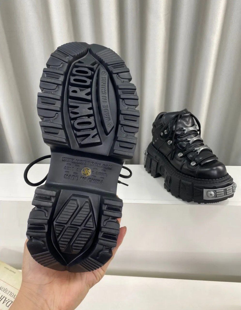 ,массивные ботинки new rock на высокой подошве,ботинки new rock,ботинки new rock m 131 s 1,ботинки нью рок