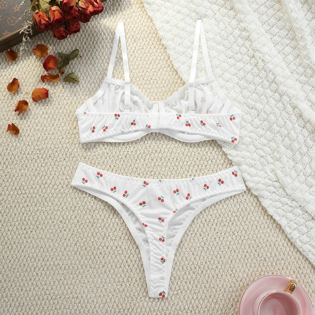 красивое нижнее белье комплект,нижнее белье женский комплект,комплект нижнего белья,комплект белья женский,женское нижнее белье