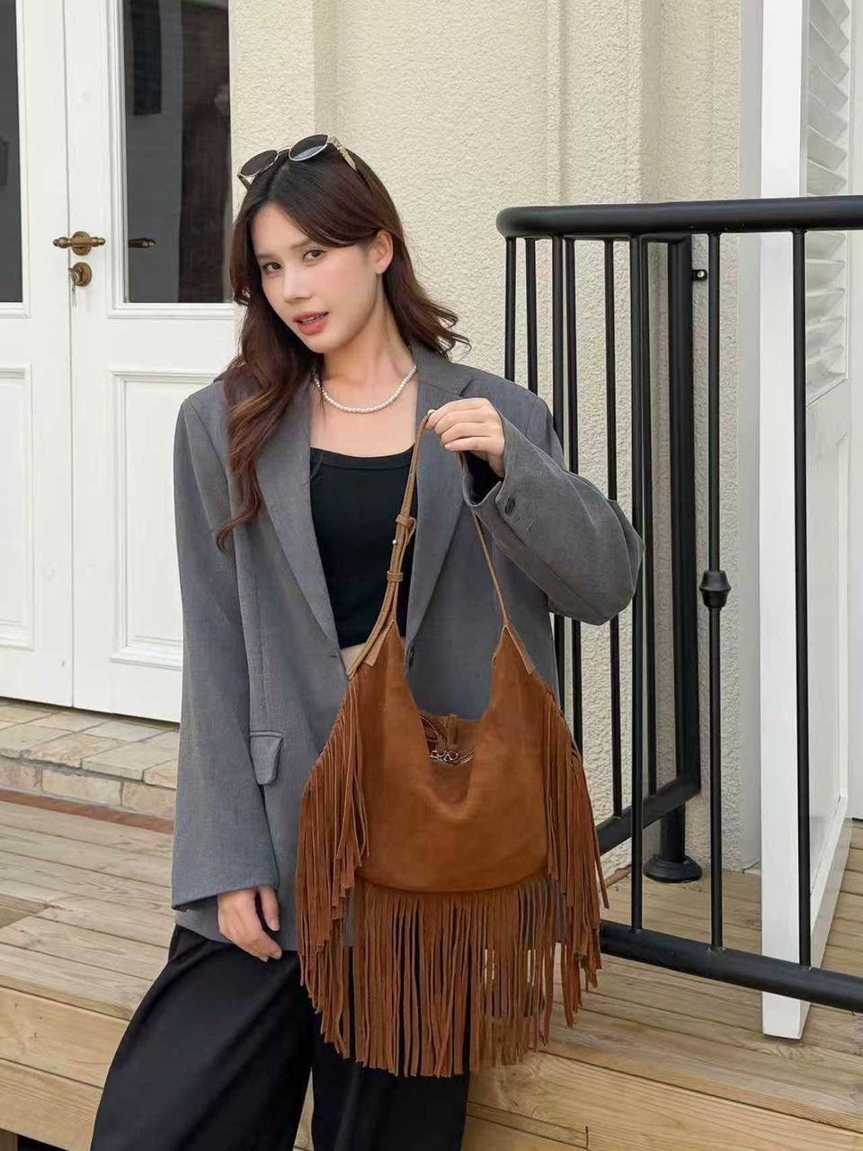 сумка через плечо с бахромой,сумка с бахромой,женская замшевая сумка,замшевая сумка,сумка женская с бахромой