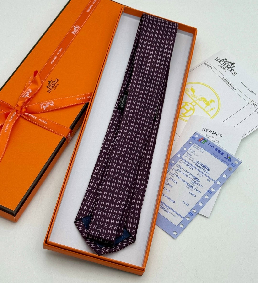 галстук hermes,шелковый галстук hermes,галстук мужской hermes,мужской галстук louis vuitton,классический галстук