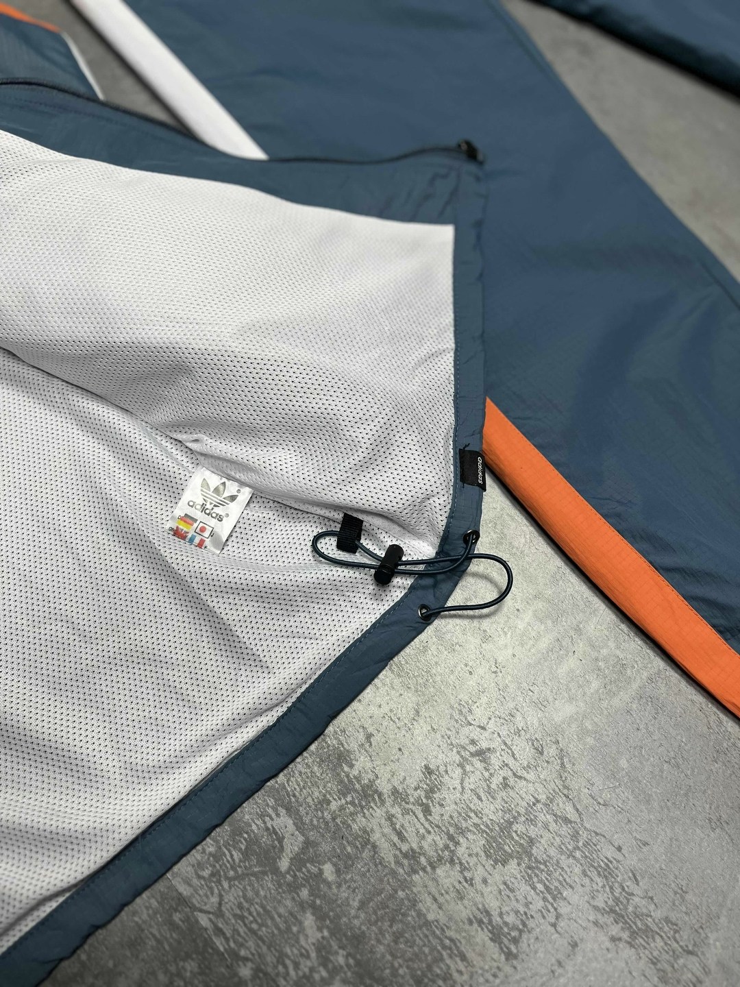 спортивный костюм adidas,костюм adidas 90 х,спортивные костюмы мужские,спортивный костюм adidas originals,спортивный костюм мужской adidas