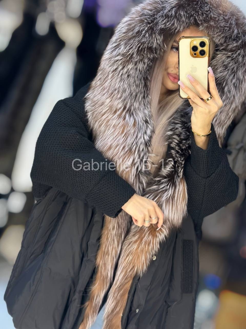 пуховики с мехом,пуховики с натуральным мехом,парка с натуральным мехом,парка с мехом,пуховик женский с натуральным мехом