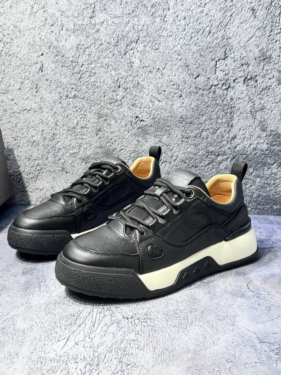 кроссовка мужской,мужская  кроссовки,мужской кроссовки,мужские кожаная кроссовки,кроссовки брендовые