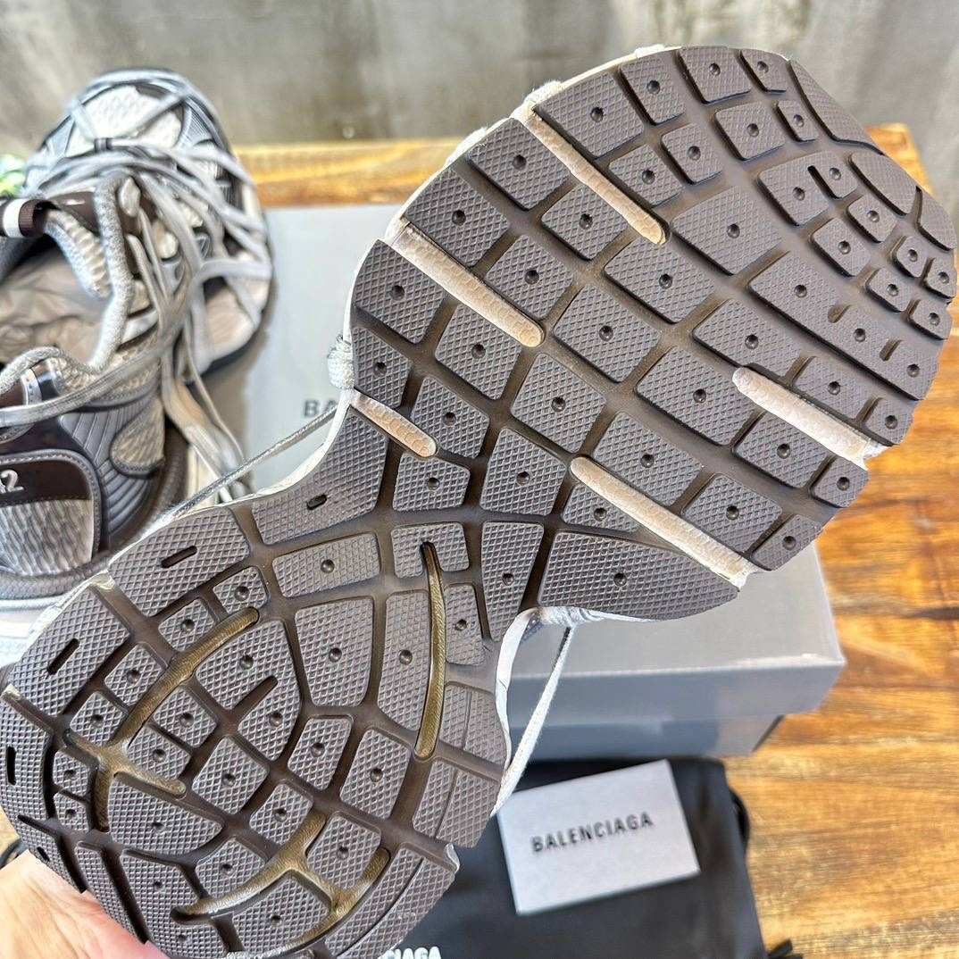balenciaga кроссовки женские,кроссовки balenciaga,кроссовки balenciaga 3 xl,кроссовки balenciaga track,кроссовки balenciaga balenciaga кроссовки