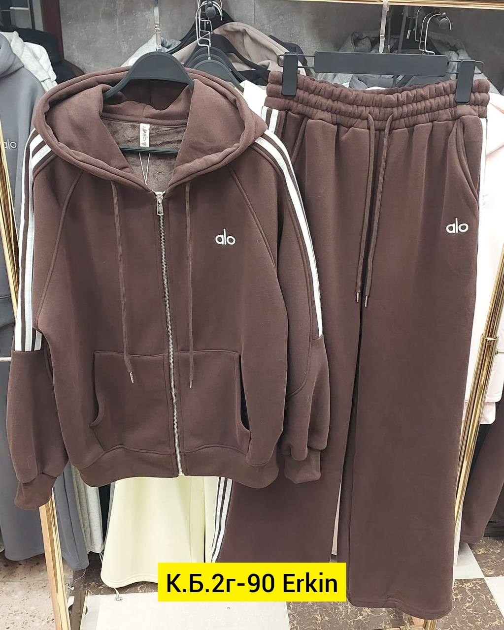 спортивные костюм,женские костюмы спортивные,костюмы спортивные мужские,спортивный костюм спортивные костюмы,костюм на флисе