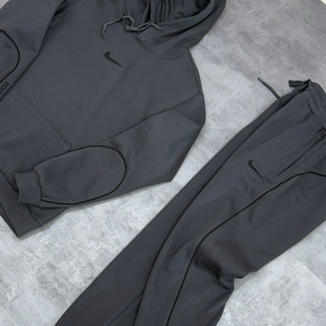 спортивный костюм nike на флисе,спортивные костюмы nike,спортивный костюм nike мужской,костюм nike мужской,спортивные костюм