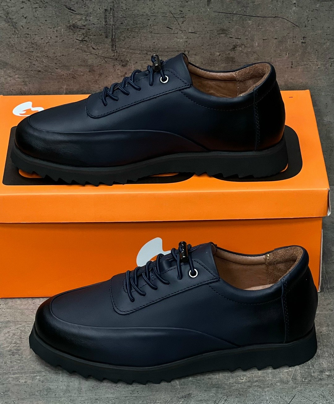 ,мужская ,мужские кроссовки,обуви,кроссовка мужской