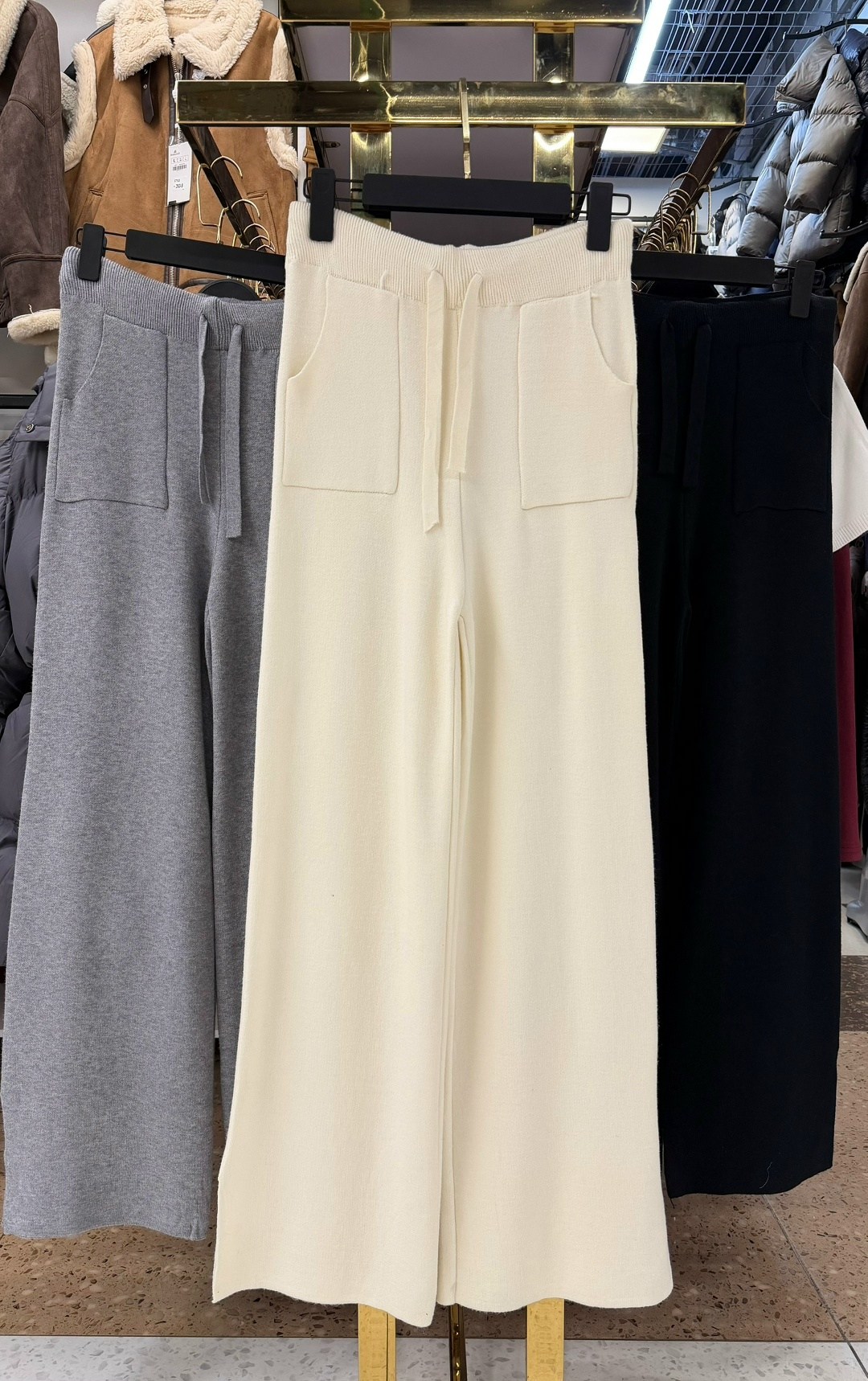 широкие брюки,широкие брюки женские,брюки модные,женские трикотажные широкие брюки с высокой,женские брюки с широкими штанинами