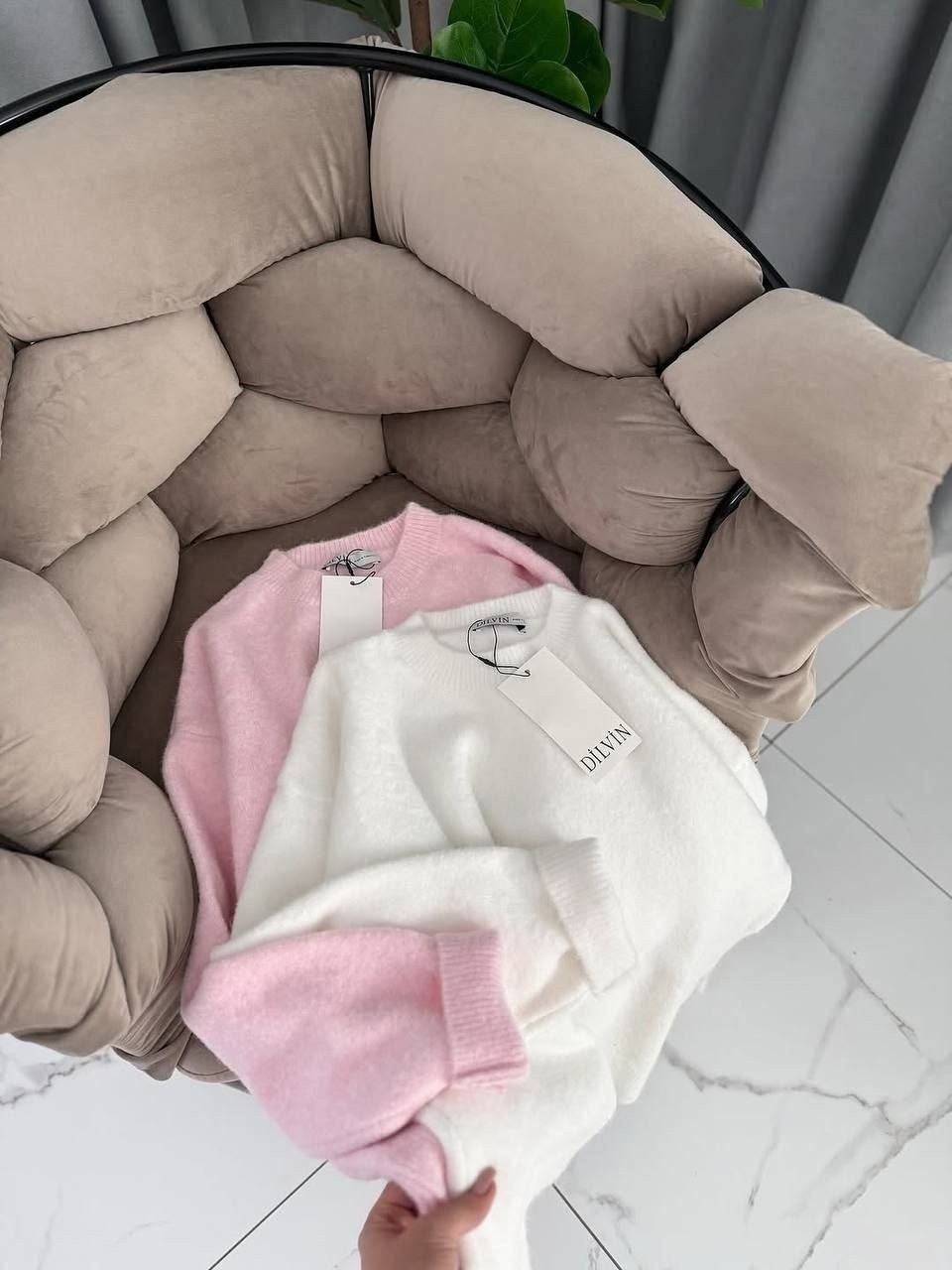 джинсы женские,модные джинсы,джинсы стильные,джинсы мом,джинсы женские прямые