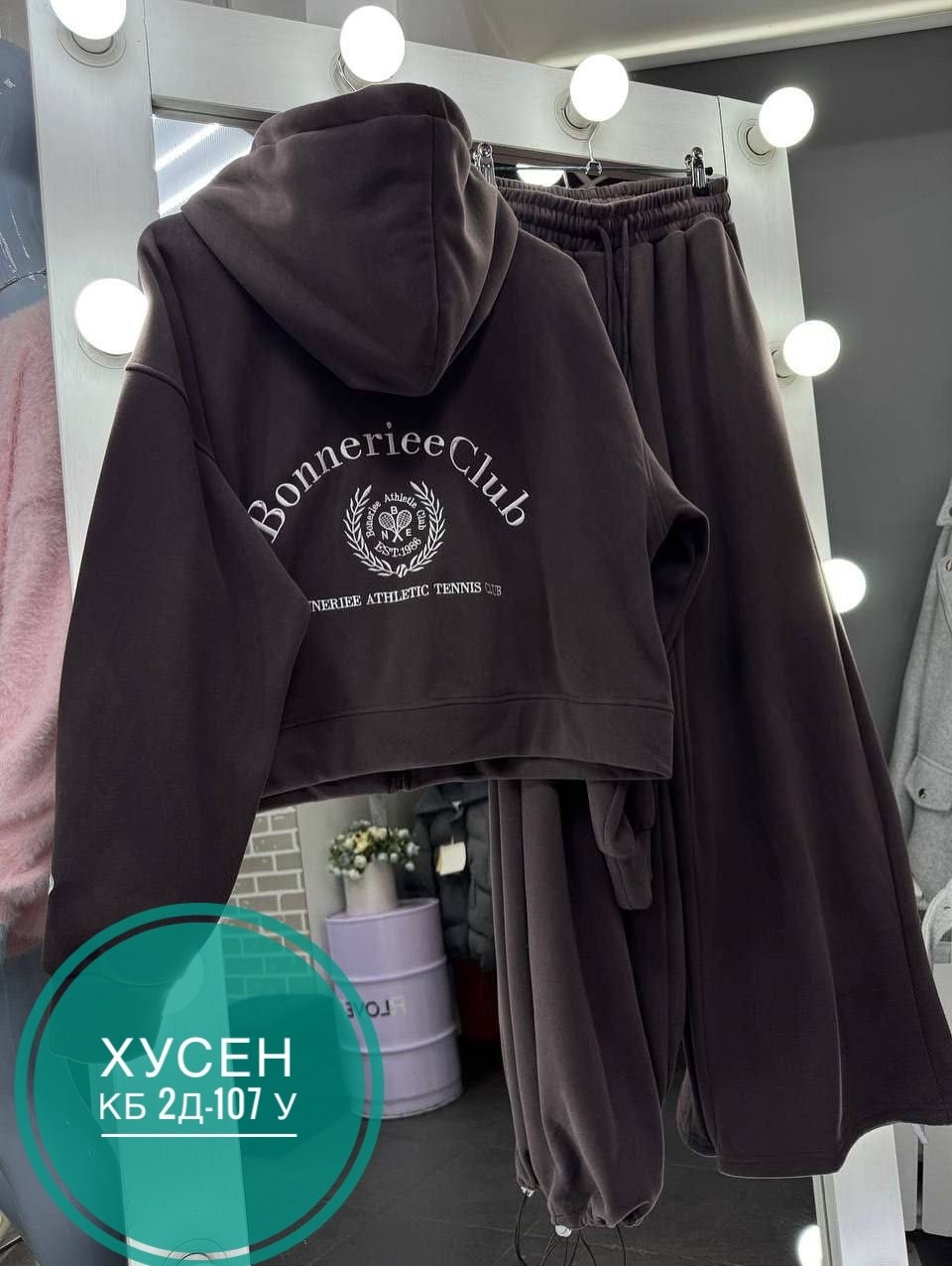 спортивные костюмы женские,спортивные костюм,велюровые костюмы,костюм на флисе,стильные костюмы